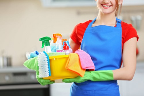 Move in cleaning service for SW7 homes and flats